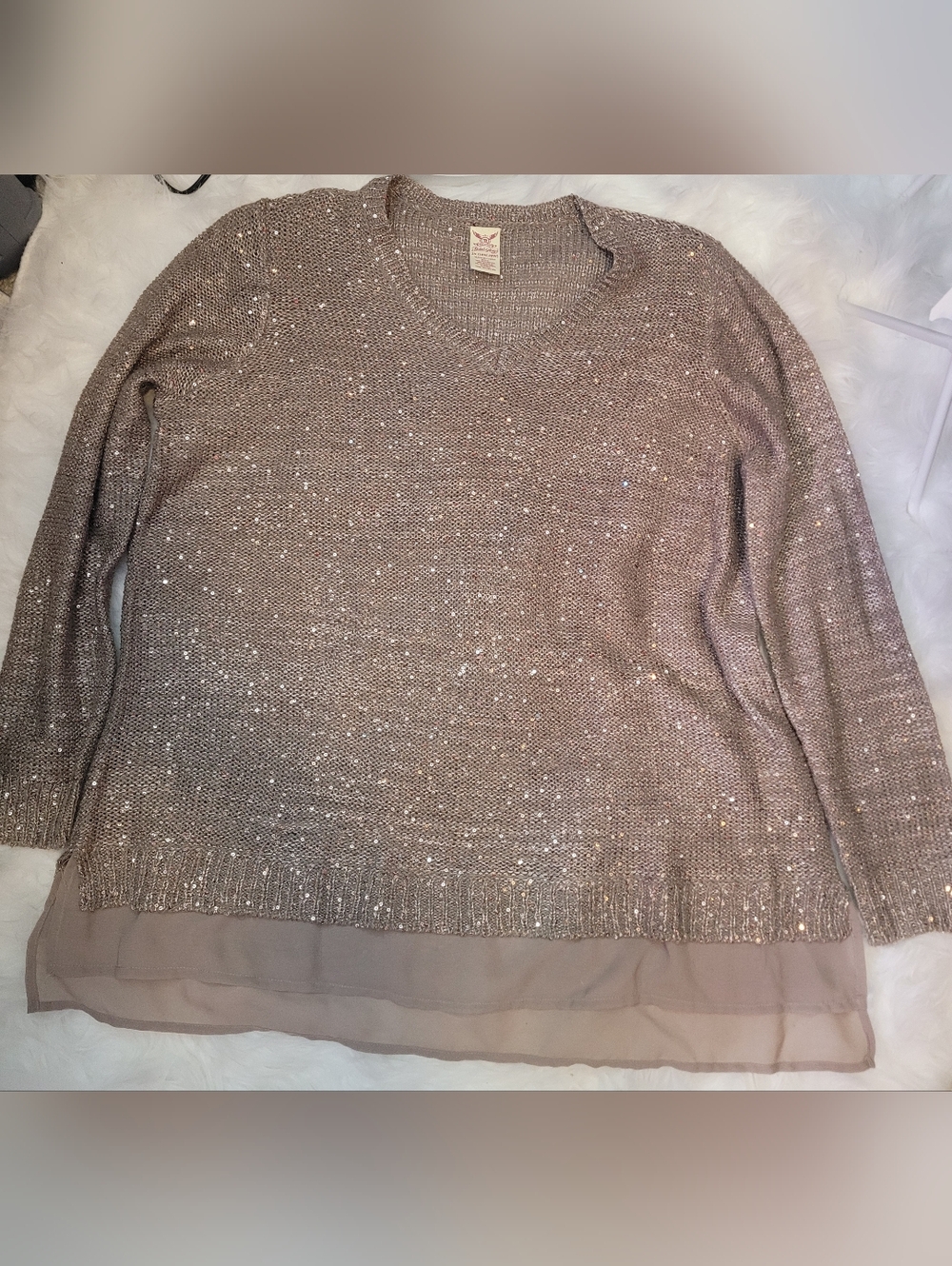 Faded Glory Silver Gray Neutral Knit Top with Sequin Detail